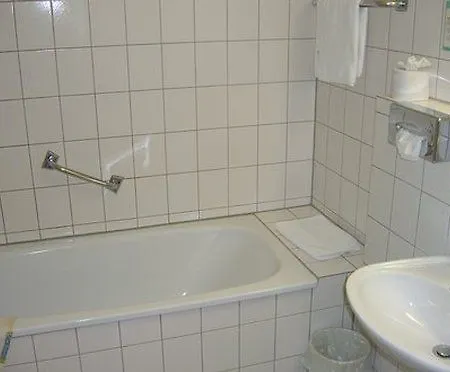 Stadthotel 3*
