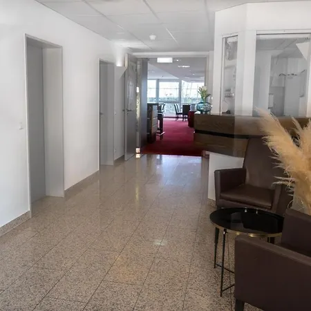 Stadthotel ホテル 3*